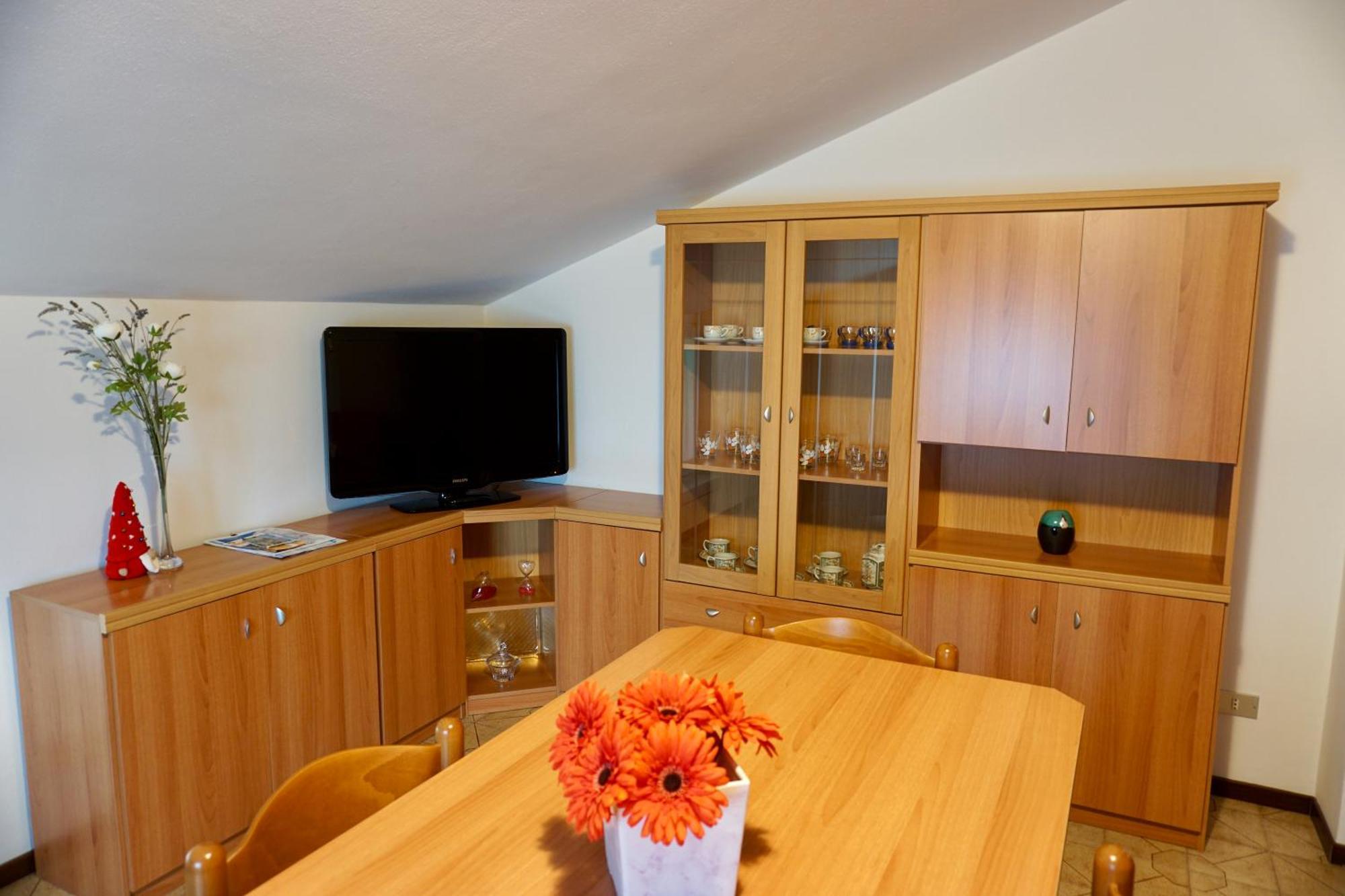 Attic House Mountain Lake Iseo Hospitality 보시코 외부 사진